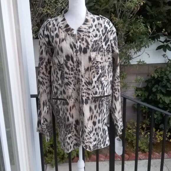DG2 by Diane Gilman Jackets & Blazers - NEW DG2 Diane Gilman Jacket Women's Size 2X Animal Print Jacket